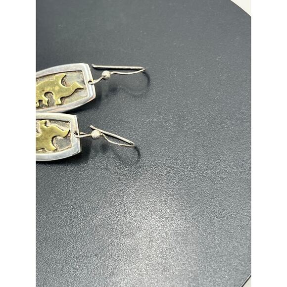 Far Fetched Vintage Southwestern Sterling Silver Two Tone Gecko Dangle Earrings - Picture 5 of 10